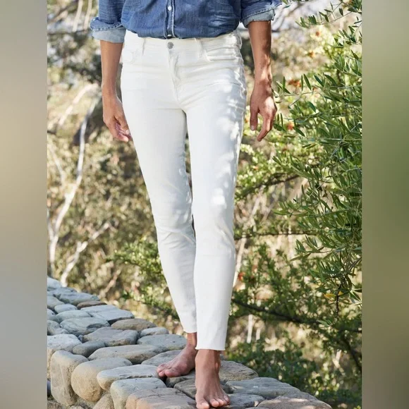 Frank & Eileen Sligo Skinny Jean Vintage White Italian Performance Denim Size 24